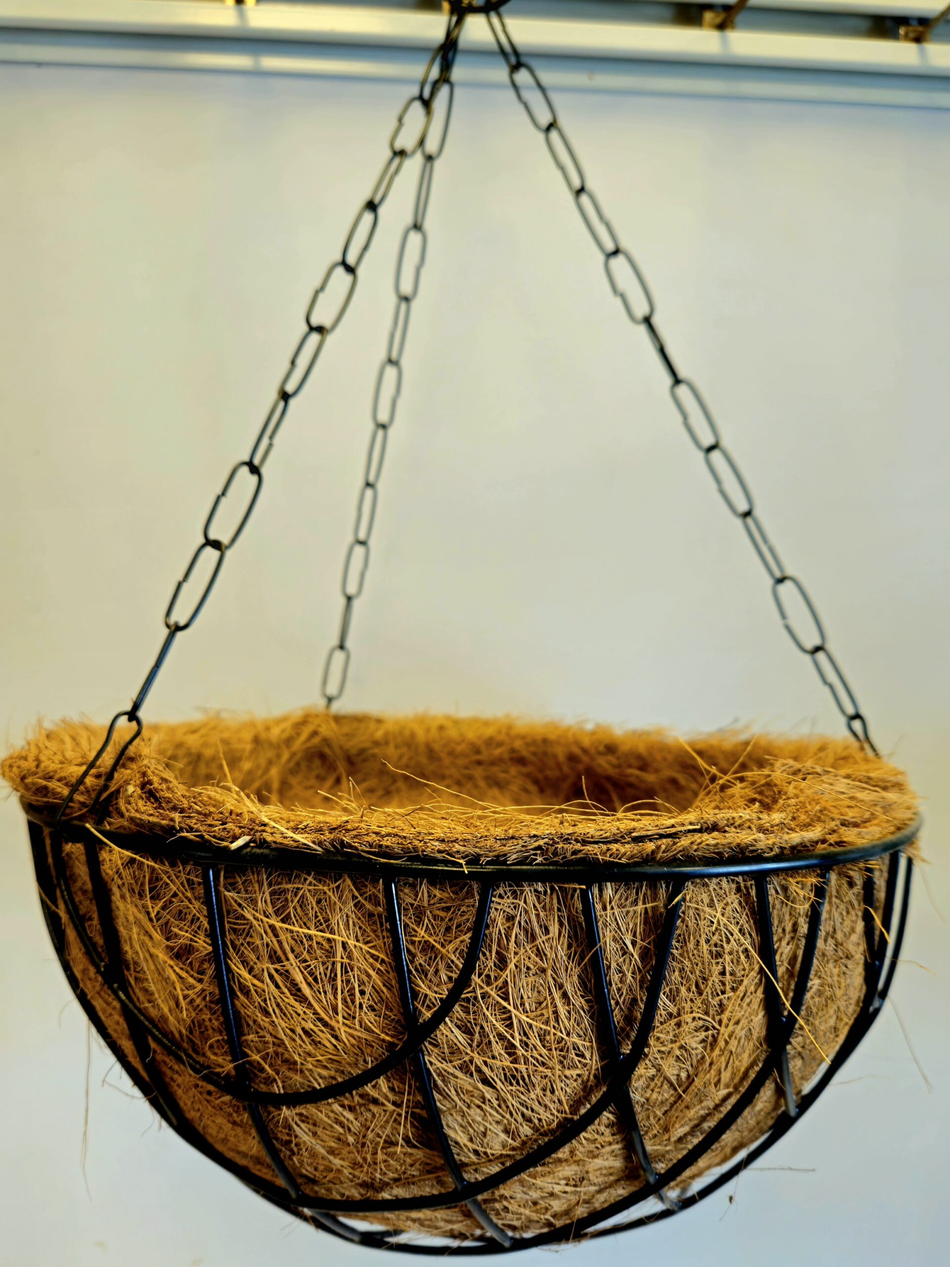 Iron Hanging Basket Matihaat